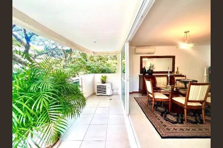 Apartamento à venda com 5 quartos, 400m² em Laranjeiras, Rio de Janeiro