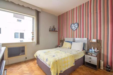 Apartamento à venda com 98m², 2 quartos e 1 vaga