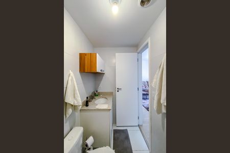 Apartamento para alugar com 59m², 2 quartos e 1 vaga Apartamento para alugar com 59m², 2 quartos e 1 vagaBanheiro