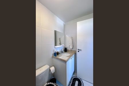 Apartamento para alugar com 59m², 2 quartos e 1 vaga Apartamento para alugar com 59m², 2 quartos e 1 vagaBanheiro da Suíte