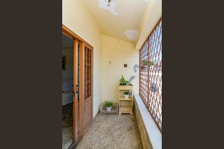 Casa à venda com 432m², 4 quartos e 4 vagasVaranda