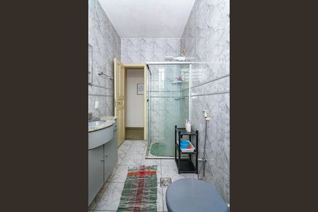 Casa à venda com 432m², 4 quartos e 4 vagasBanheiro Social 2