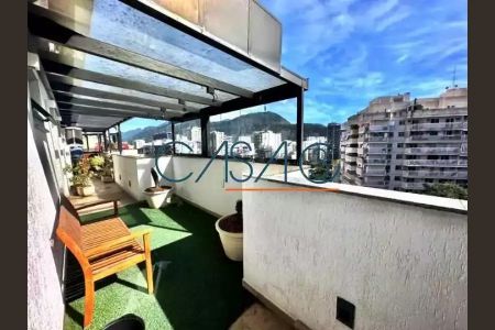 Apartamento à venda com 247m², 3 quartos e 2 vagas