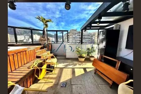 Apartamento à venda com 247m², 3 quartos e 2 vagas