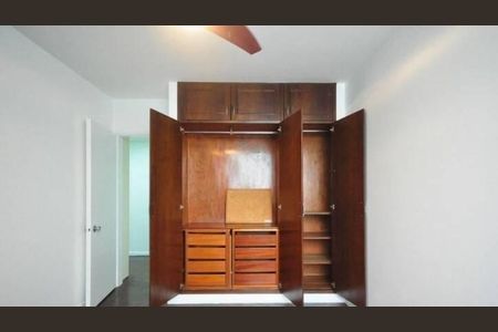Apartamento à venda com 4 quartos, 202m² em Vila Suzana, São Paulo