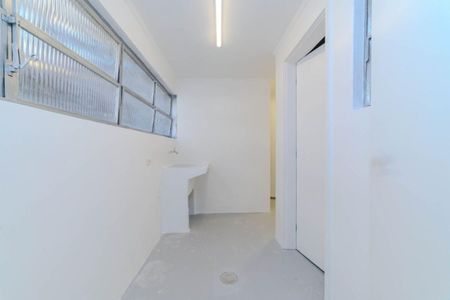 Apartamento à venda com 3 quartos, 124m² em Cerqueira César, São Paulo