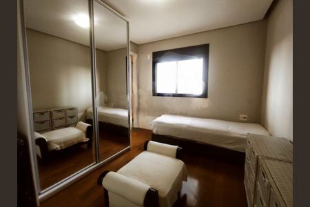 Apartamento à venda com 210m², 4 quartos e 3 vagas