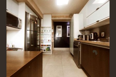 Apartamento à venda com 210m², 4 quartos e 3 vagas