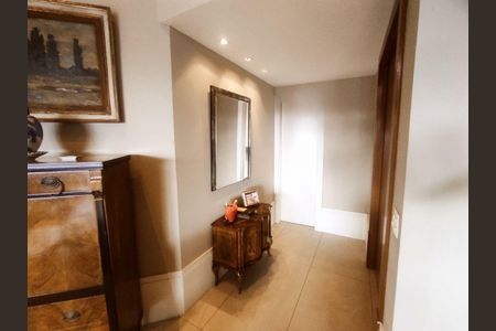 Apartamento à venda com 210m², 4 quartos e 3 vagas