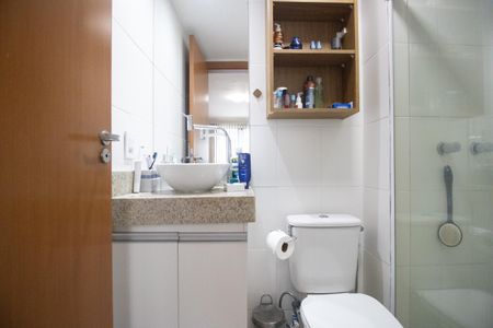 Apartamento para alugar com 52m², 2 quartos e 1 vagaBanheiro da suíte