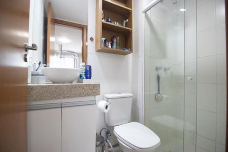 Apartamento para alugar com 52m², 2 quartos e 1 vagaBanheiro da suíte