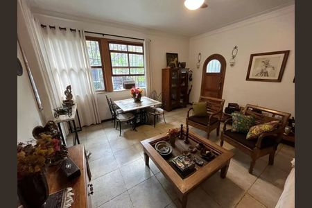 Apartamento à venda com 117m², 3 quartos e 1 vaga