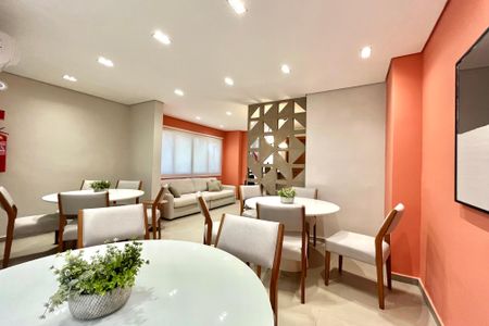 Apartamento para alugar com 37m², 2 quartos e sem vagaÁrea comum - Salão de festas