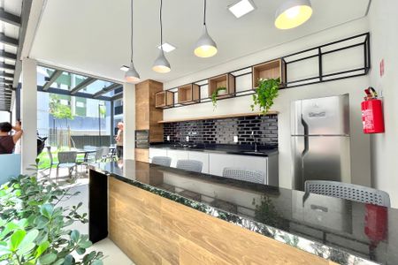 Apartamento para alugar com 37m², 2 quartos e sem vagaÁrea comum - Churrasqueira