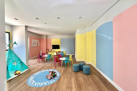 Apartamento para alugar com 37m², 2 quartos e sem vagaÁrea comum