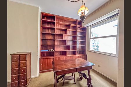 Apartamento à venda com 280m², 4 quartos e 2 vagasSuíte 2