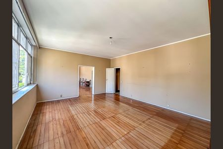 Apartamento à venda com 280m², 4 quartos e 2 vagasQuarto 2