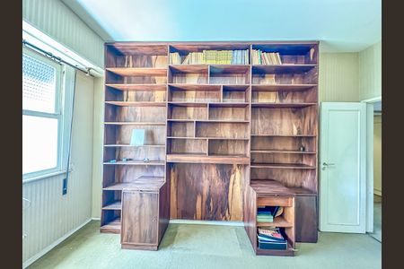 Apartamento à venda com 280m², 4 quartos e 2 vagasQuarto 4