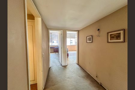 Apartamento à venda com 280m², 4 quartos e 2 vagasCorredor