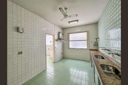 Apartamento à venda com 280m², 4 quartos e 2 vagasCozinha