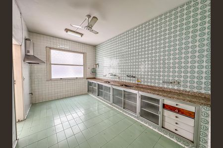 Apartamento à venda com 280m², 4 quartos e 2 vagasCozinha