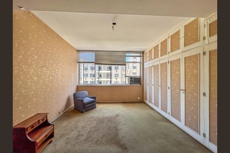Apartamento à venda com 280m², 4 quartos e 2 vagasSuíte
