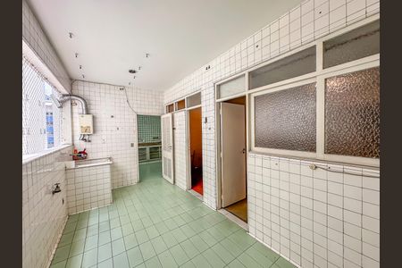 Apartamento à venda com 280m², 4 quartos e 2 vagasÁrea de Serviço