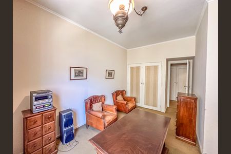 Apartamento à venda com 280m², 4 quartos e 2 vagasSuíte 2