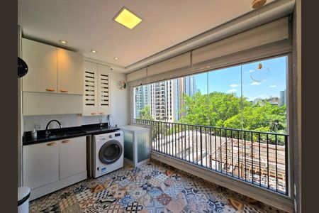 Varanda de apartamento à venda com 2 quartos, 53m² em Vila Uberabinha, São Paulo