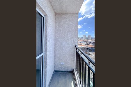 Varanda de kitnet/studio para alugar com 1 quarto, 28m² em Vila Carrão, São Paulo