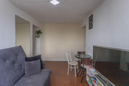 Sala  de apartamento para alugar com 3 quartos, 76m² em Jardim Prudência, Diadema