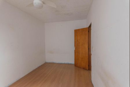 Casa à venda com 170m², 3 quartos e 6 vagasQuarto 2