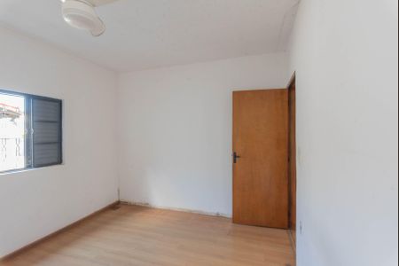 Casa à venda com 170m², 3 quartos e 6 vagasQuarto 1