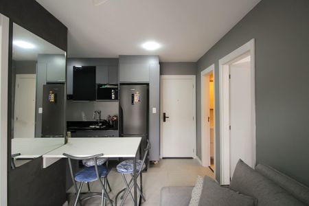 Apartamento para alugar com 36m², 2 quartos e sem vaga Apartamento para alugar com 36m², 2 quartos e sem vagaSala