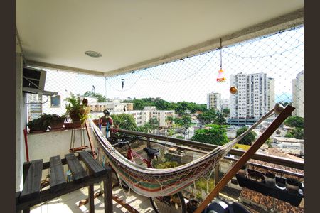 Apartamento à venda com 3 quartos, 69m² em Pechincha, Rio de Janeiro