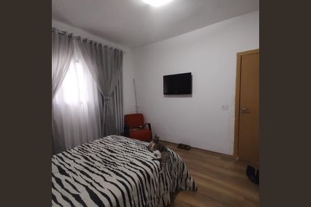 Casa à venda com 3 quartos, 160m² em Vila Brasilina, São Paulo