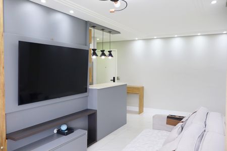 Sala de apartamento para alugar com 2 quartos, 68m² em Jardim Flor da Montanha, Guarulhos