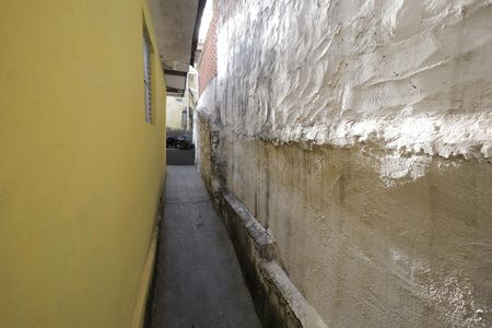 Casa à venda com 300m², 3 quartos e 2 vagasCorredor