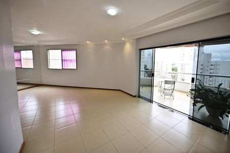 Apartamento para alugar com 3 quartos, 120m² em Setor Bela Vista, Goiânia
