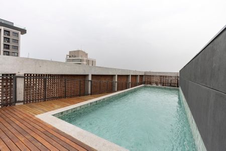 Studio para alugar com 26m², 1 quarto e sem vaga Studio para alugar com 26m², 1 quarto e sem vagaPiscina