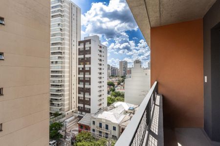 Studio para alugar com 26m², 1 quarto e sem vaga Studio para alugar com 26m², 1 quarto e sem vagaVaranda