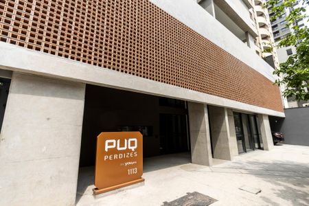 Studio para alugar com 26m², 1 quarto e sem vaga Studio para alugar com 26m², 1 quarto e sem vagaFachada do Condomínio