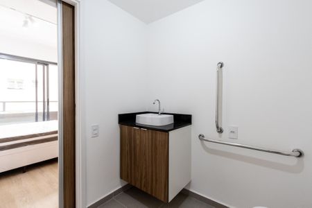 Studio para alugar com 26m², 1 quarto e sem vaga Studio para alugar com 26m², 1 quarto e sem vagaBanheiro
