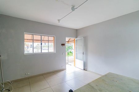 Sala de casa para alugar com 2 quartos, 60m² em Jaguaré, São Paulo