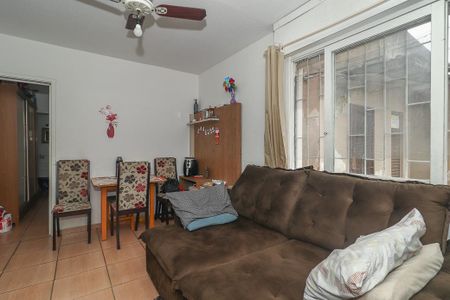 Sala de apartamento para alugar com 1 quarto, 46m² em Jardim do Salso, Porto Alegre