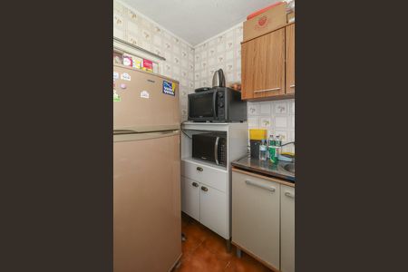 Cozinha de apartamento para alugar com 1 quarto, 46m² em Jardim do Salso, Porto Alegre