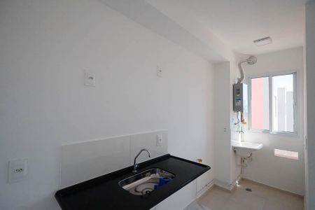 Apartamento para alugar com 36m², 2 quartos e sem vagaCozinha e Área de Serviço