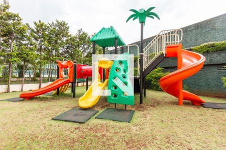 Apartamento para alugar com 102m², 3 quartos e 2 vagasÁrea comum - Playground