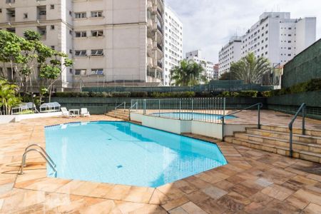 Apartamento para alugar com 102m², 3 quartos e 2 vagasÁrea comum - Piscina