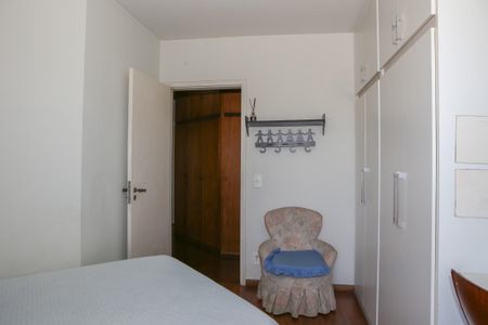 Apartamento para alugar com 102m², 3 quartos e 2 vagasQuarto 2